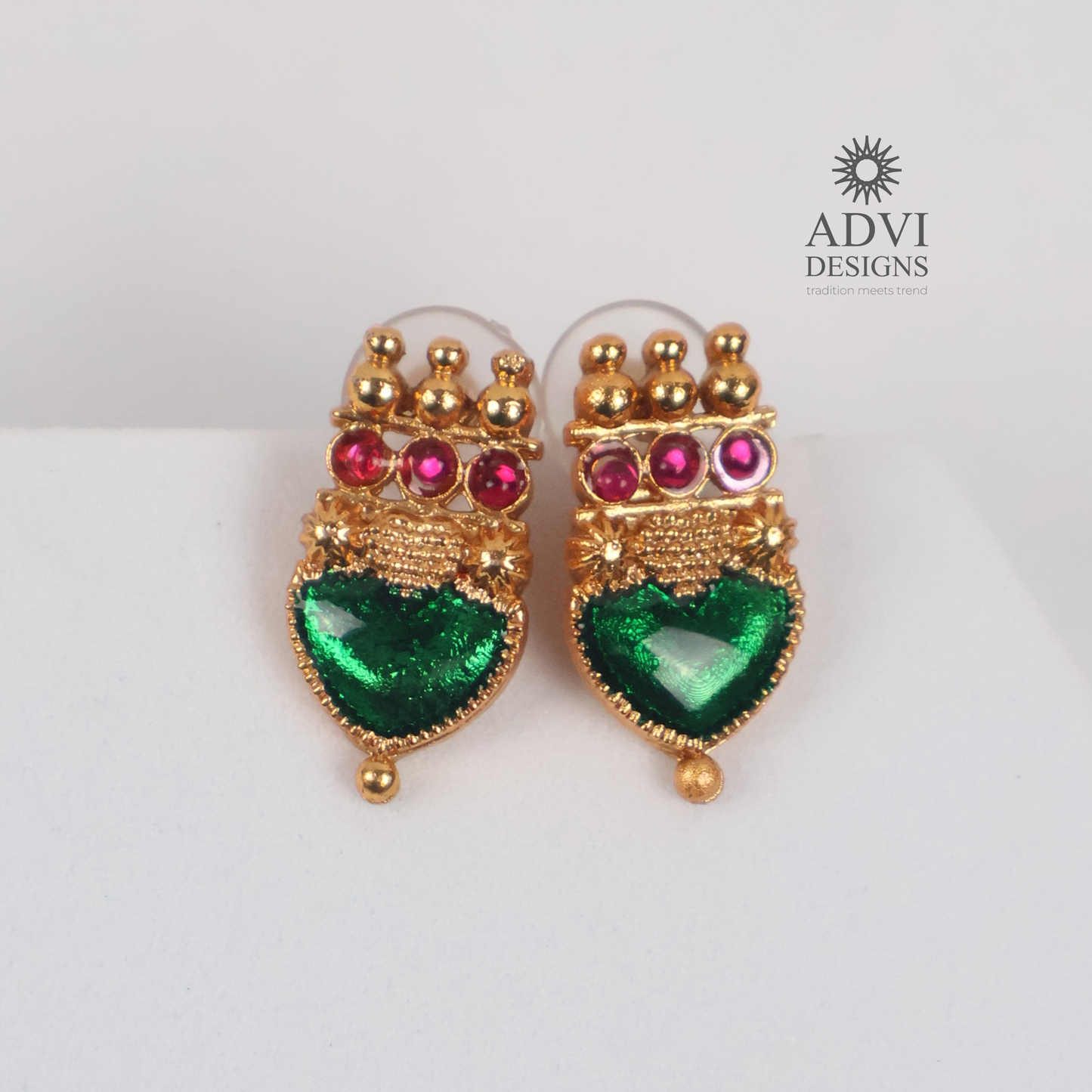 Antique Gold Emerald Heart Statement Necklace Set with Ruby Pink Stone Accents