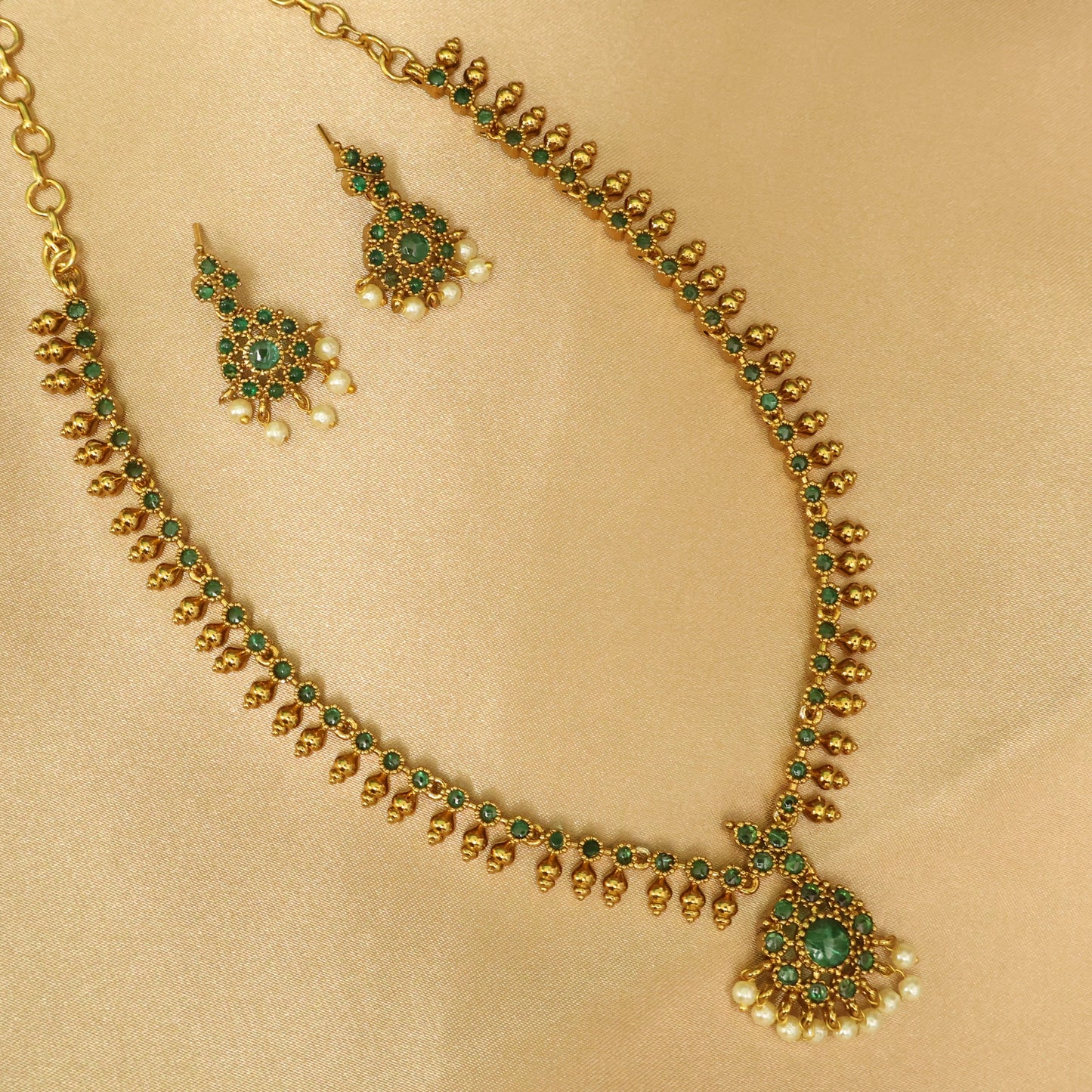 Emerald Pearl Drop Antique Gold Attigai Necklace Set