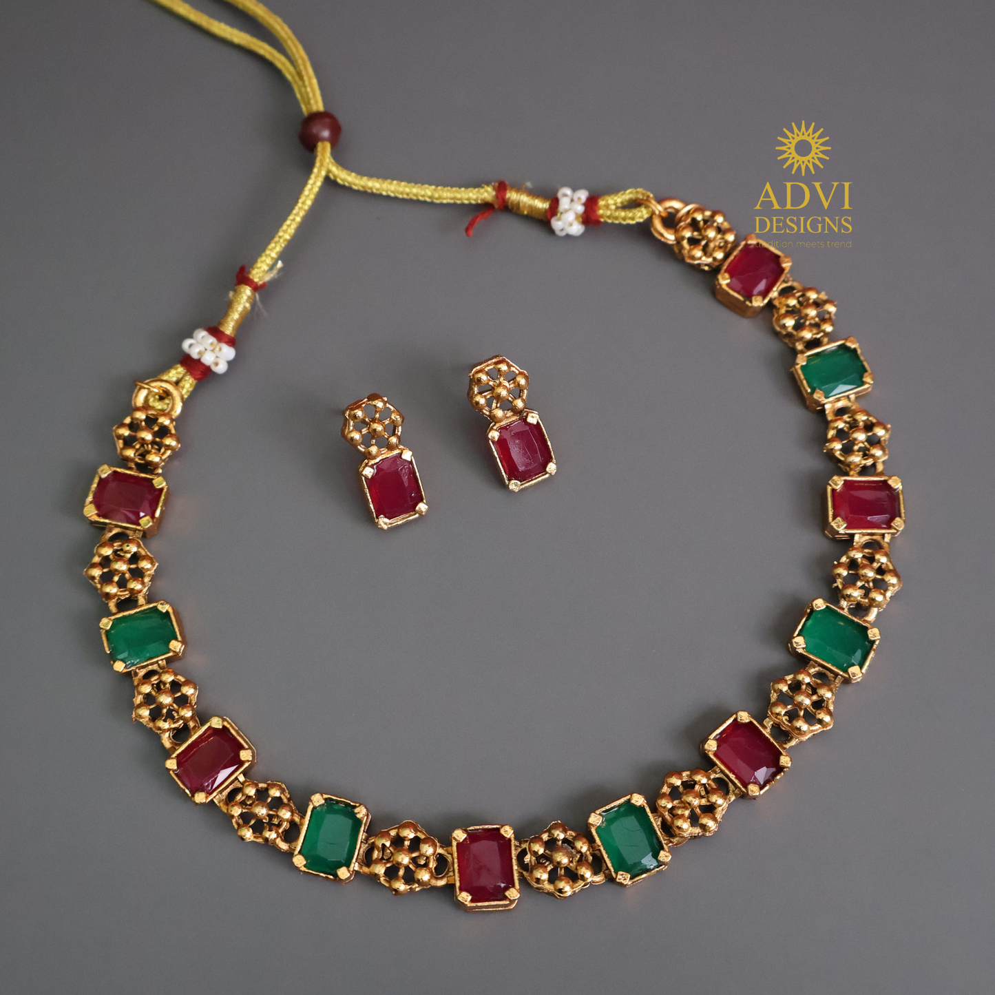 Ruby & Emerald Antique Gold Choker Necklace Set