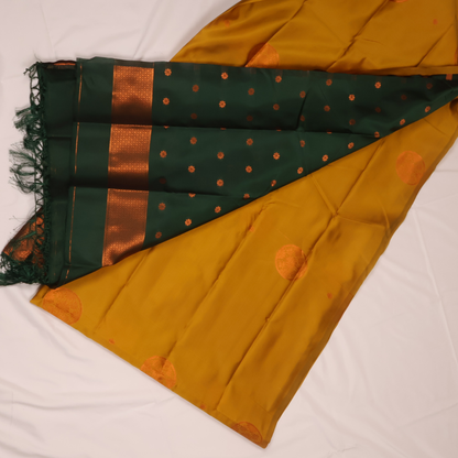 Mustard Yellow Saree with Bottle Green Contrast Pallu