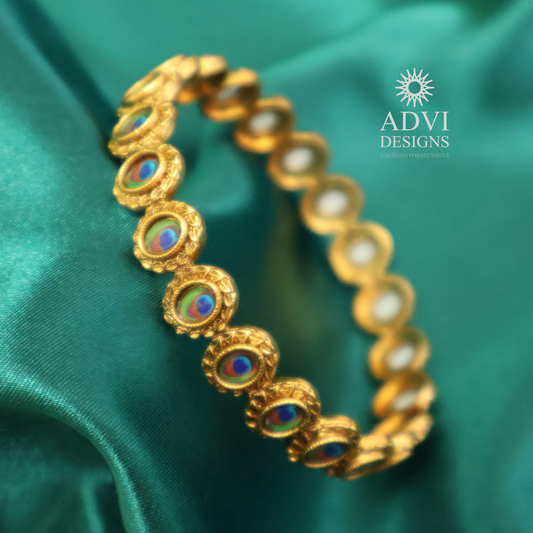 Antique Gold Peacock Eye Bangle with Traditional Design