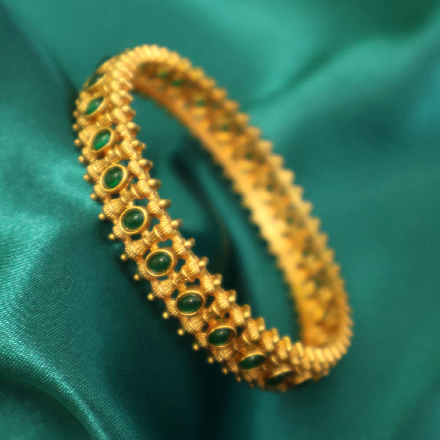 Antique Gold Emerald Green Traditional Bangle