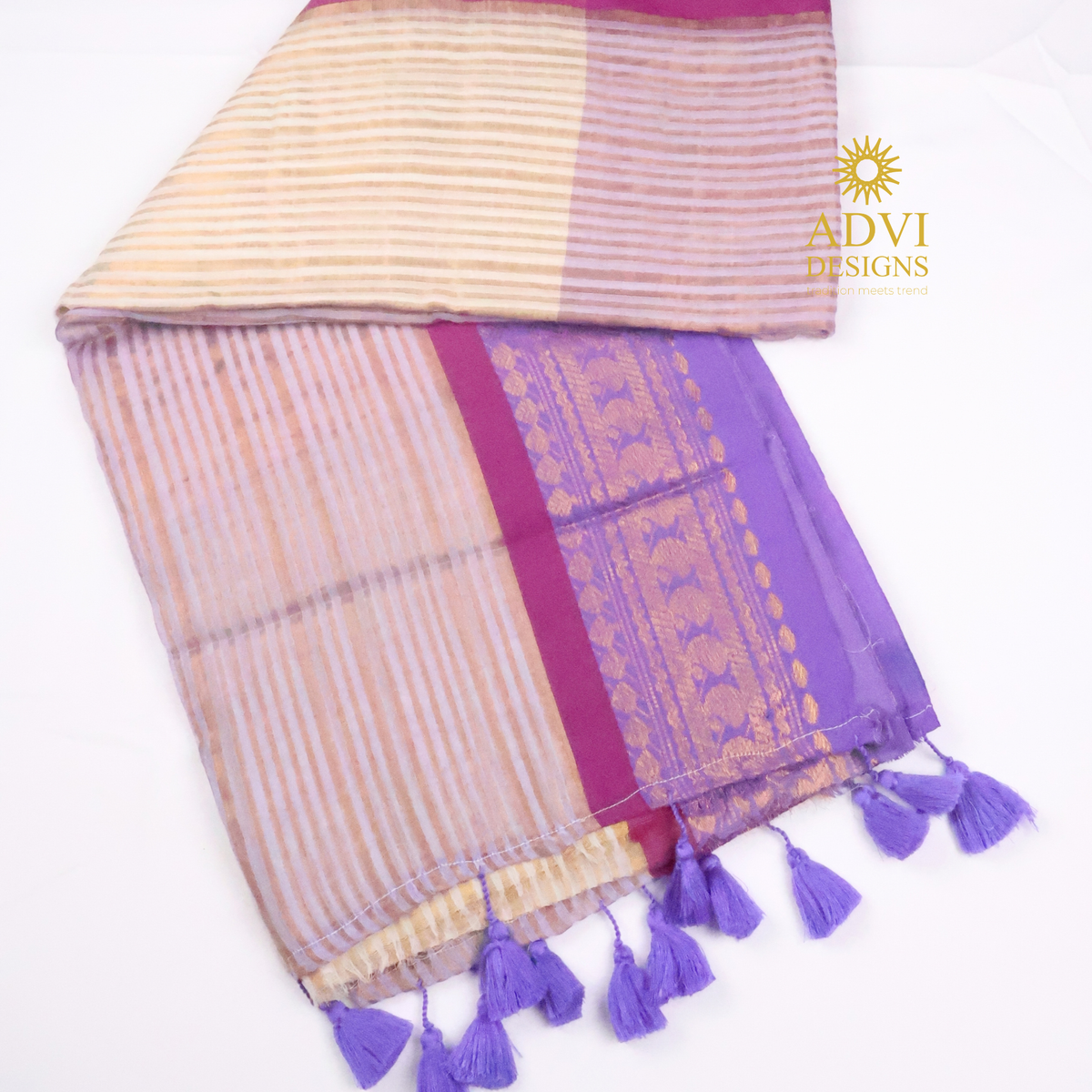 Lavender & Beige Mul Cotton Saree with Woven Zari Border