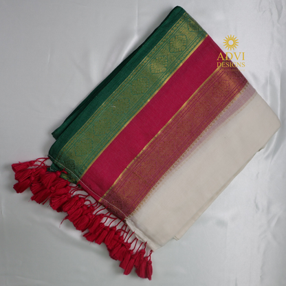 Elegant White Mul Cotton Saree with Kanchi Border