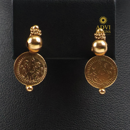 Traditional Temple Coin Choker Necklace Set with Antique Gold Beads