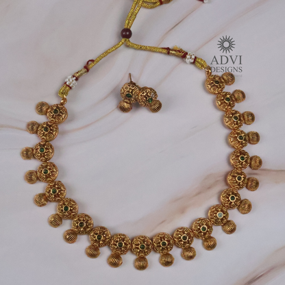 Antique Gold Floral Disc Necklace Set with Emerald Stone Accents