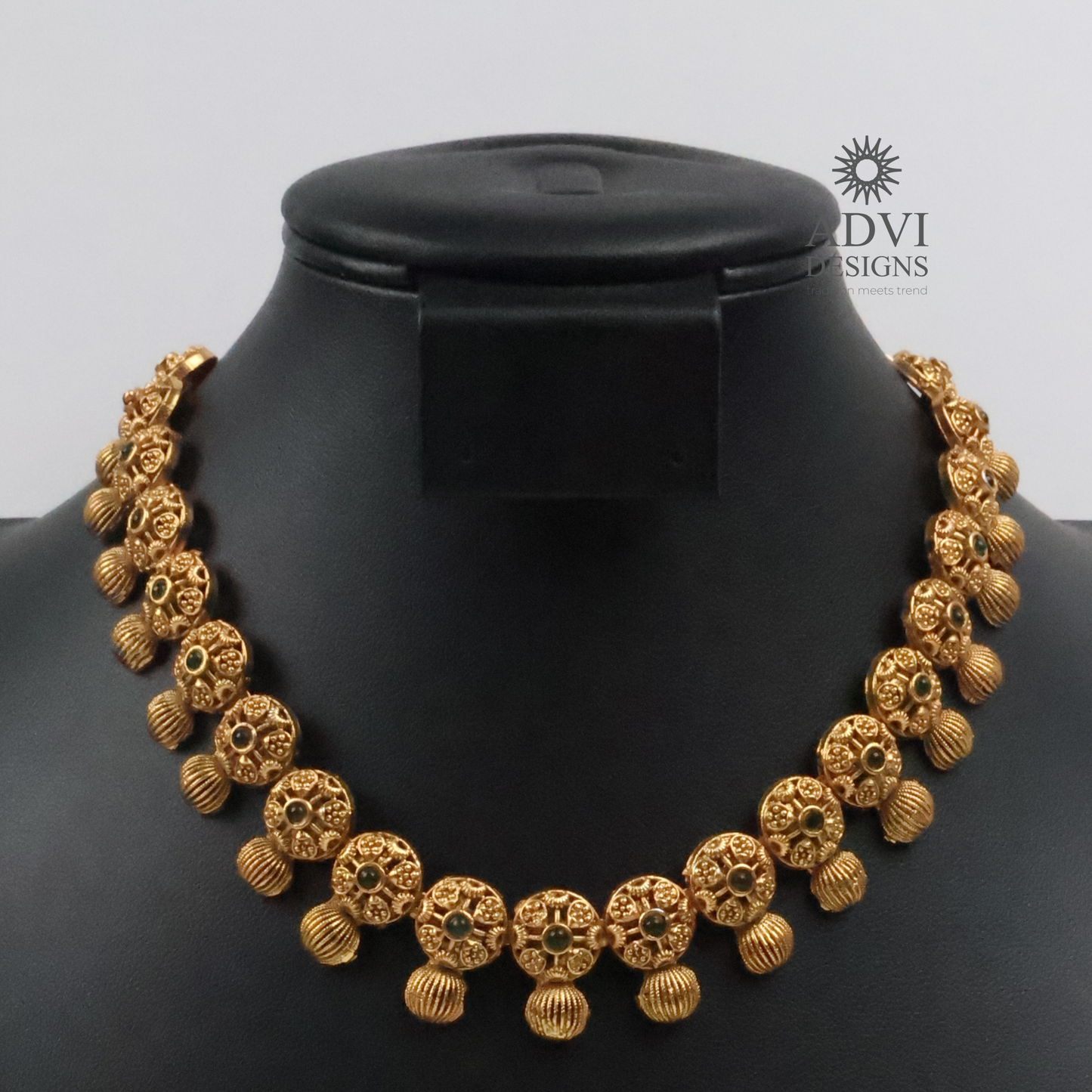 Antique Gold Floral Disc Necklace Set with Emerald Stone Accents