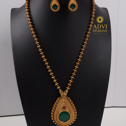 Antique Gold Green Stone Long Pendant Necklace Set