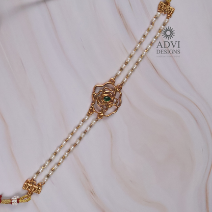 Antique Gold Floral Pearl Chain Necklace Set with Emerald Green Stone
