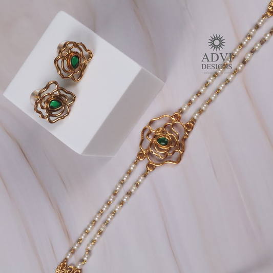 Antique Gold Floral Pearl Chain Necklace Set with Emerald Green Stone