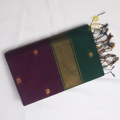 Maheshwari Silk Cotton Saree in Deep Wine with Emerald Green Contrast Pallu & Blouse | Gold Woven Motifs