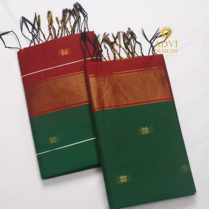 Maheshwari Silk Cotton Saree in Emerald Green with Maroon Contrast Pallu & Maroon Blouse  Gold Woven Motifs