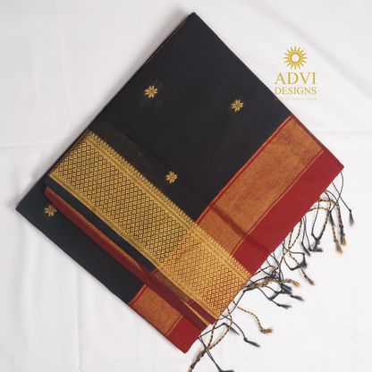 Maheshwari Silk Cotton Saree in Classic Black with Maroon Contrast Pallu & Maroon Blouse | Gold Woven Motifs