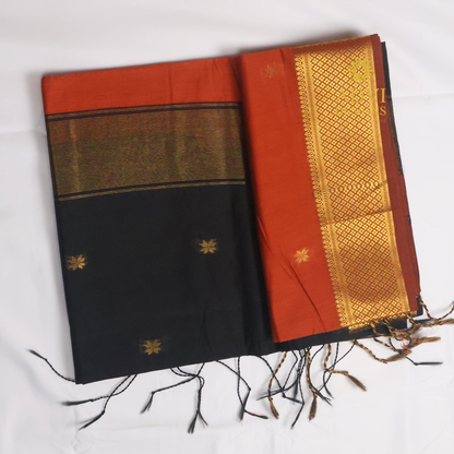 Maheshwari Silk Cotton Saree in Brick Orange with Black Contrast Pallu & Black Blouse | Gold Woven Motifs