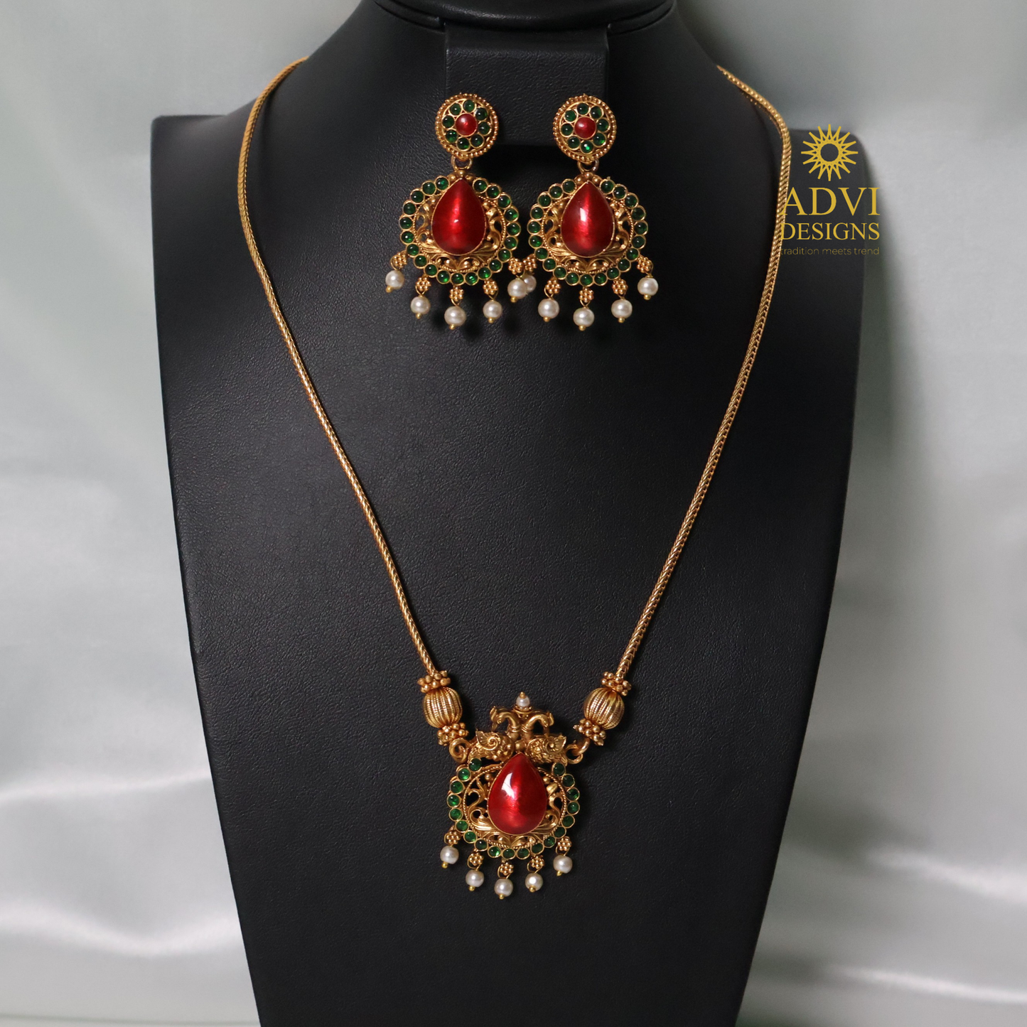 Antique Gold Ruby Green Pendant Haram Set