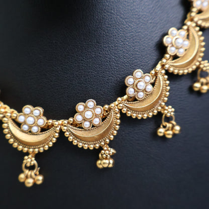 Pearl White Floral Antique Gold Choker Set