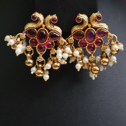 Ruby Red Paisley Antique Gold Necklace Set with Pearl Drops